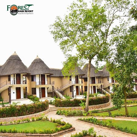 Forest Park Resort Buloba Kültér fotó
