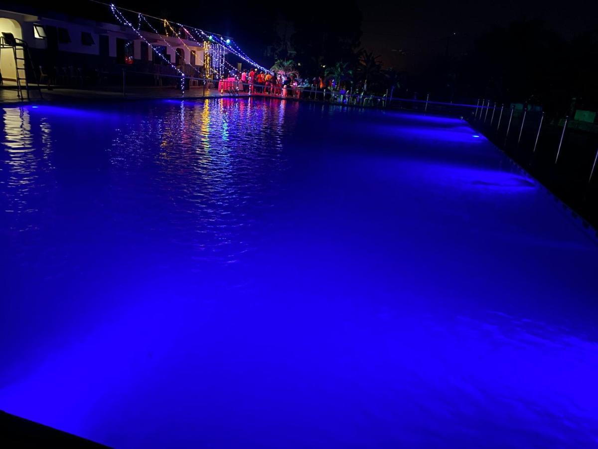 Forest Park Resort Buloba Kültér fotó