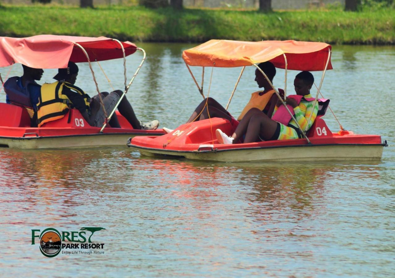 Forest Park Resort Buloba Kültér fotó